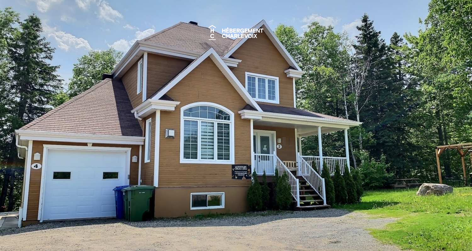 BOI-2 - Large chalet with billiards, spa and nature